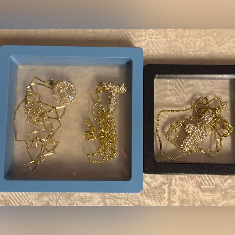 Set of 3 - initial T bling gold tone necklaces , brand new in cases